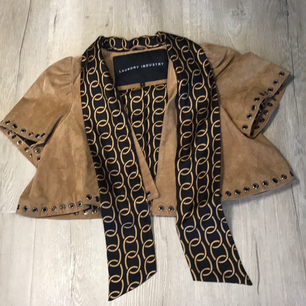 Gorgeous shade cropped jacket